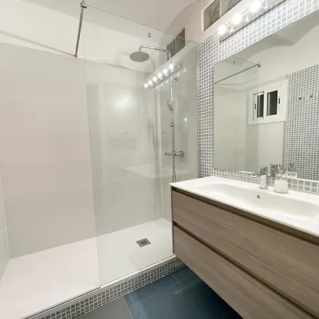 Duplex In Gracia *